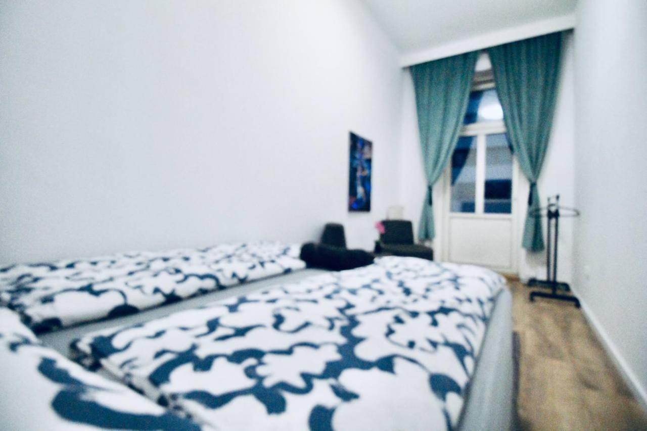 Modern Double Room Js B 비엔나 외부 사진